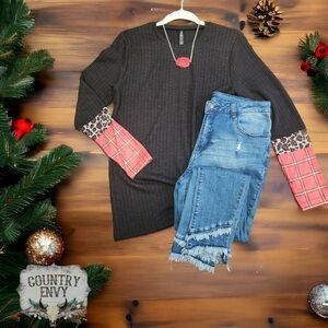 Black and Red Plaid Long Sleeve Top